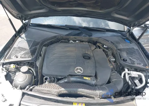 2019 Mercedes-Benz C 300 from USA, damaged, VIN 55SWF8DB0KU314169